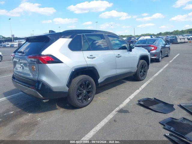 Photo 3 VIN: 2T3E6RFV3NW037431 - TOYOTA RAV4 