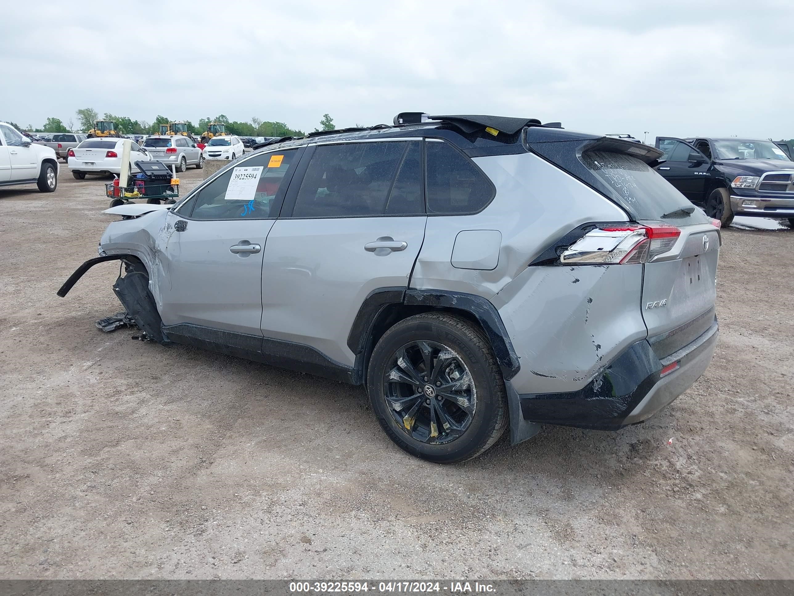 Photo 2 VIN: 2T3E6RFV4RW055555 - TOYOTA RAV 4 