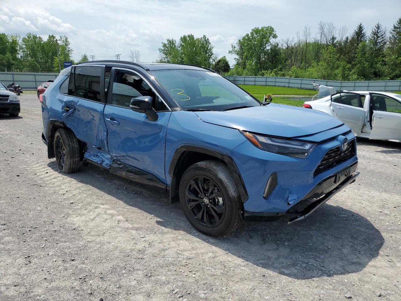 Photo 3 VIN: 2T3E6RFVXPW043407 - TOYOTA RAV 4 