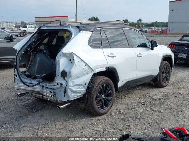 Photo 3 VIN: 2T3E6RFVXRW066673 - TOYOTA RAV4 