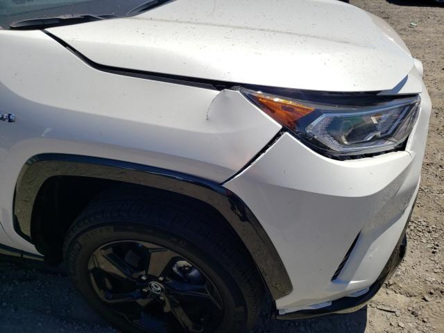 Photo 8 VIN: 2T3EWRFV4LW072363 - TOYOTA RAV4 XSE 