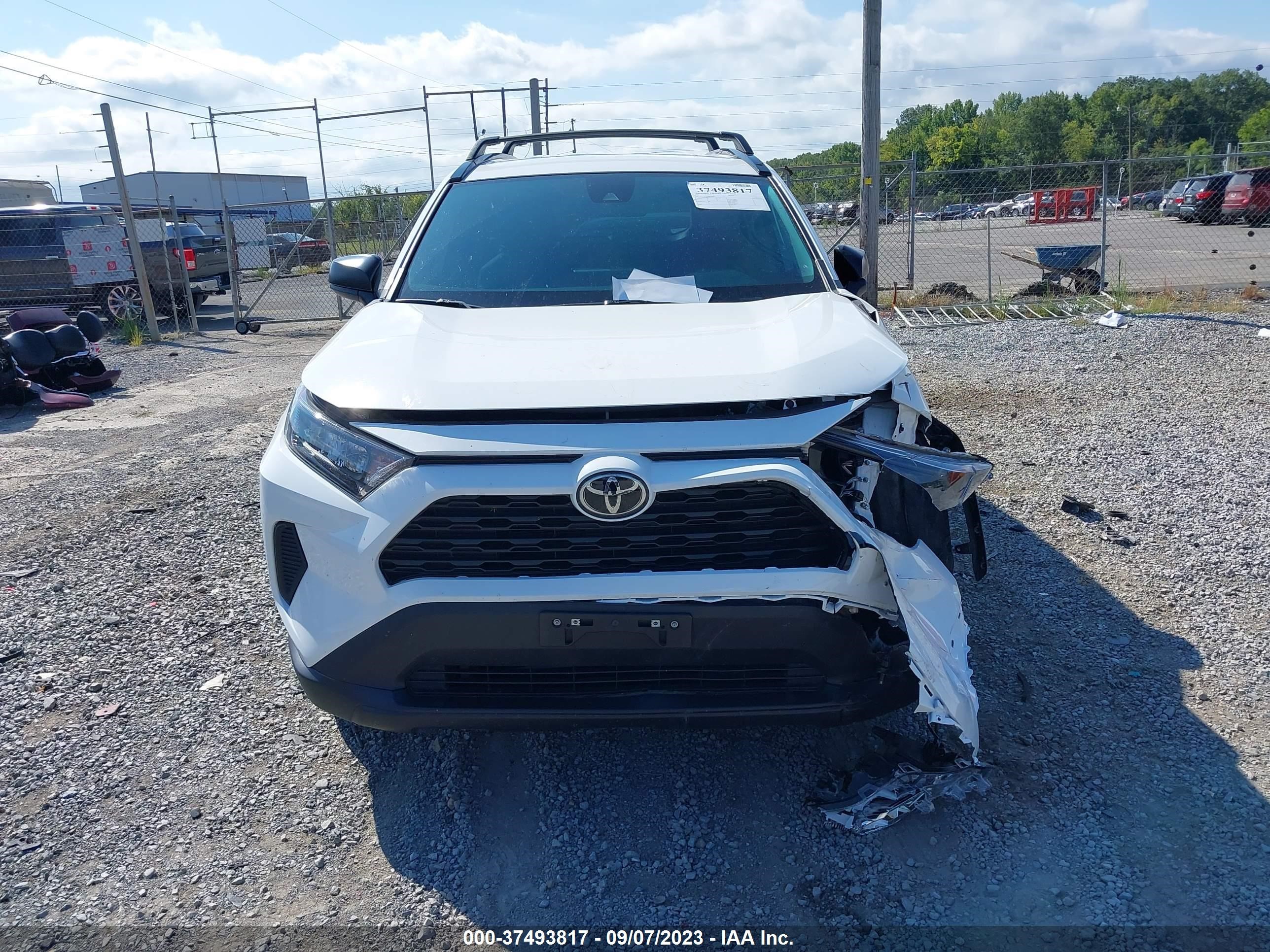 Photo 11 VIN: 2T3F1RFV0MC225813 - TOYOTA RAV 4 