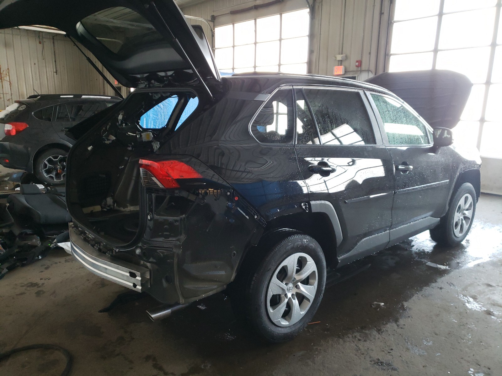 Photo 3 VIN: 2T3F1RFV2MC141105 - TOYOTA RAV4 LE 