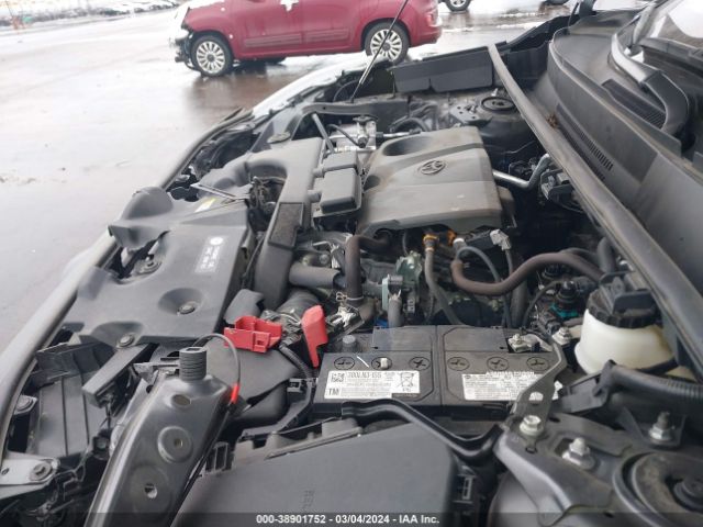 Photo 9 VIN: 2T3F1RFV4MW214523 - TOYOTA RAV4 