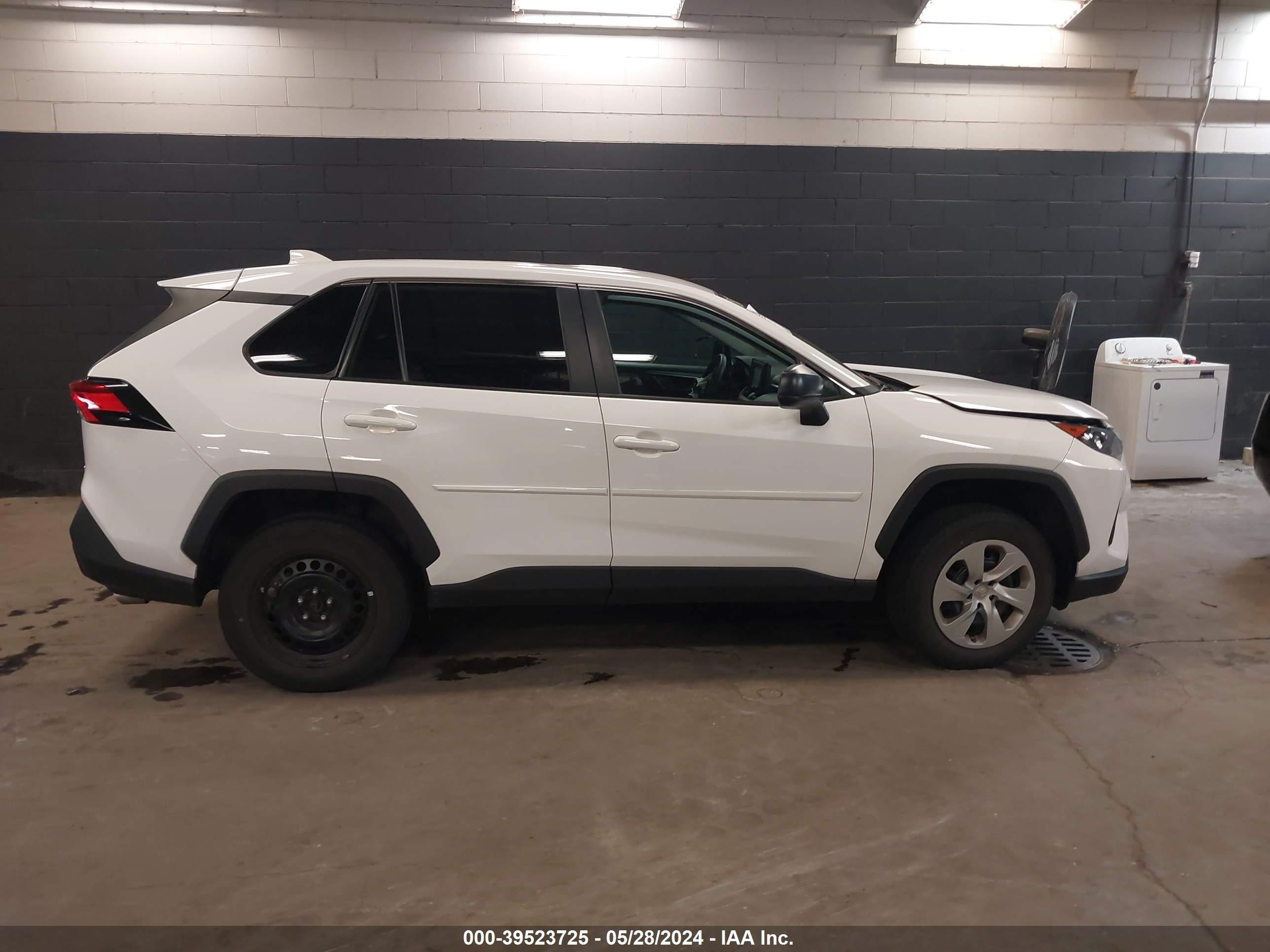 Photo 11 VIN: 2T3F1RFV4NC265555 - TOYOTA RAV 4 