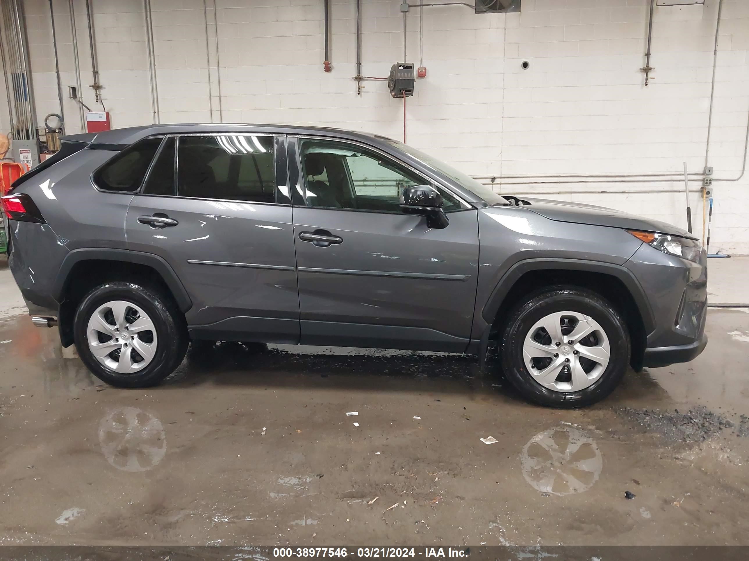 Photo 13 VIN: 2T3F1RFV6NC293387 - TOYOTA RAV 4 