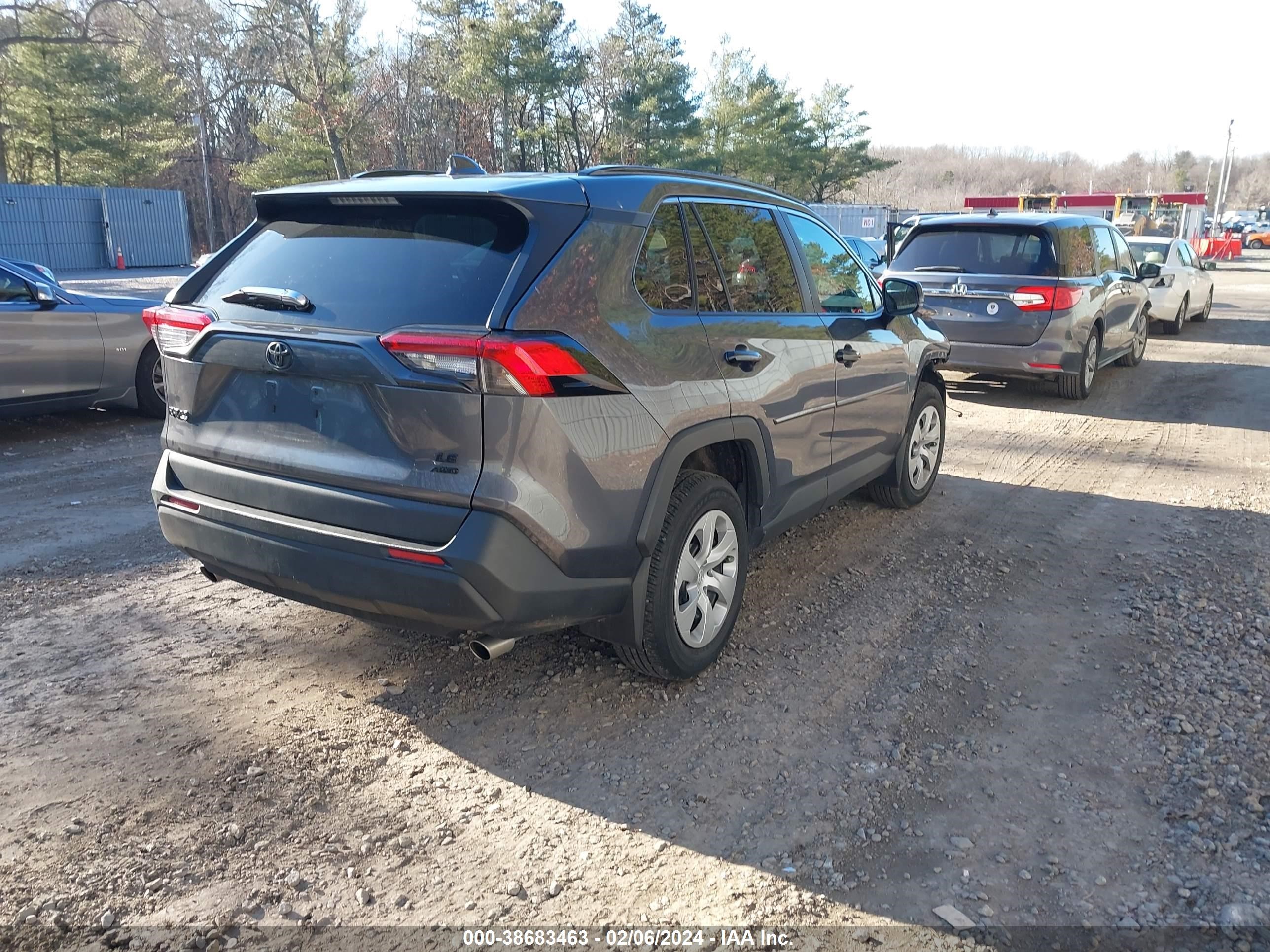 Photo 3 VIN: 2T3F1RFV8MC204871 - TOYOTA RAV 4 