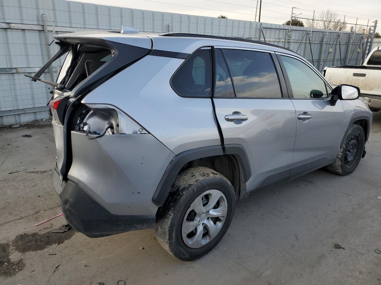 Photo 2 VIN: 2T3F1RFV9MC215054 - TOYOTA RAV 4 