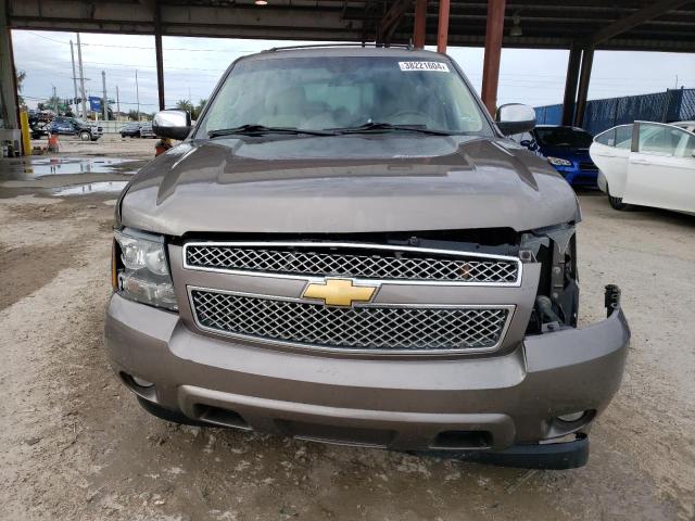 Photo 4 VIN: 2T3G1RFV0KW073046 - CHEVROLET TAHOE 