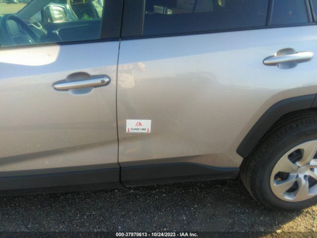 Photo 5 VIN: 2T3G1RFVXMW156745 - TOYOTA RAV4 