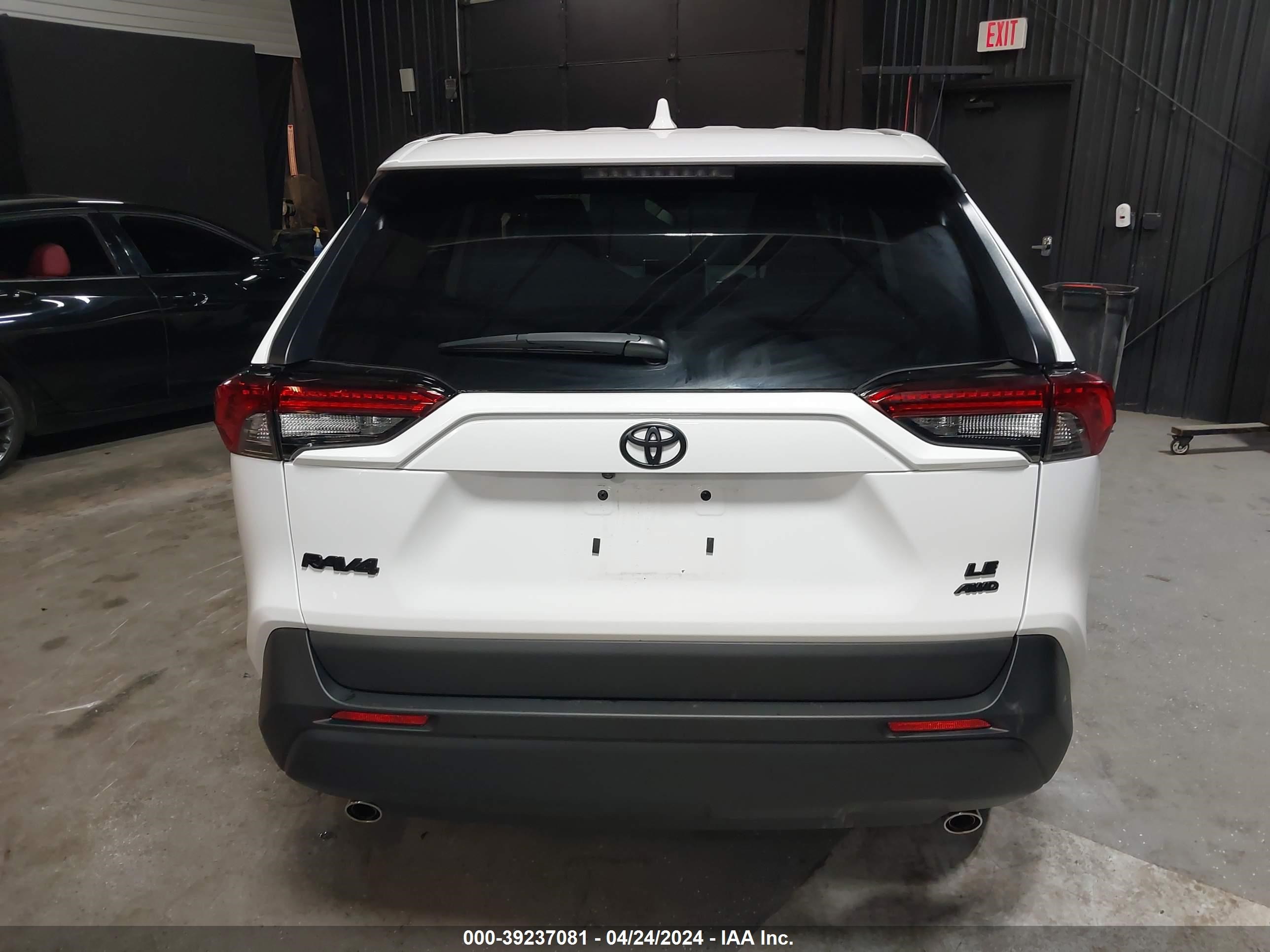 Photo 15 VIN: 2T3G1RFVXRC404890 - TOYOTA RAV 4 