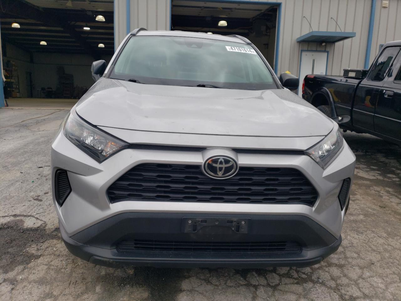 Photo 4 VIN: 2T3H1RFV1KC019101 - TOYOTA RAV 4 