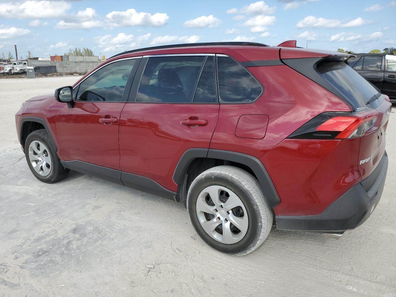 Photo 1 VIN: 2T3H1RFV1MW154063 - TOYOTA RAV 4 