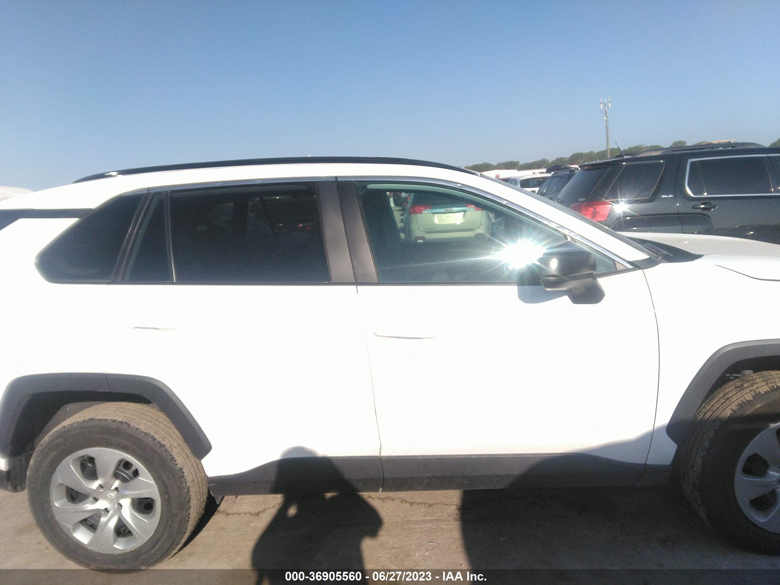 Photo 12 VIN: 2T3H1RFV3MC133006 - TOYOTA RAV 4 