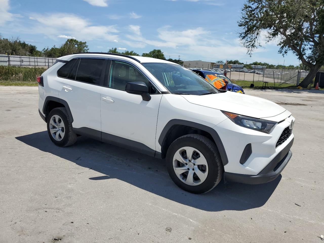 Photo 3 VIN: 2T3H1RFV4KC030447 - TOYOTA RAV 4 