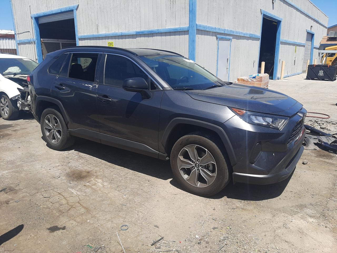 Photo 3 VIN: 2T3H1RFV6LC046733 - TOYOTA RAV 4 