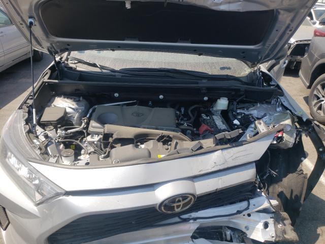 Photo 6 VIN: 2T3H1RFVXMW135673 - TOYOTA RAV4 LE 