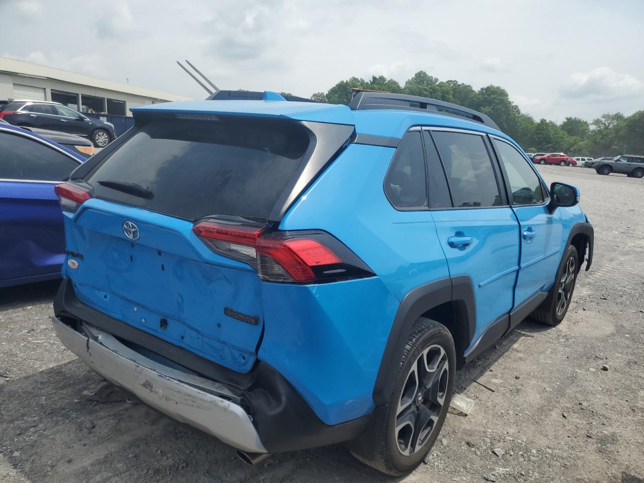 Photo 2 VIN: 2T3J1RFV1MW164030 - TOYOTA RAV 4 