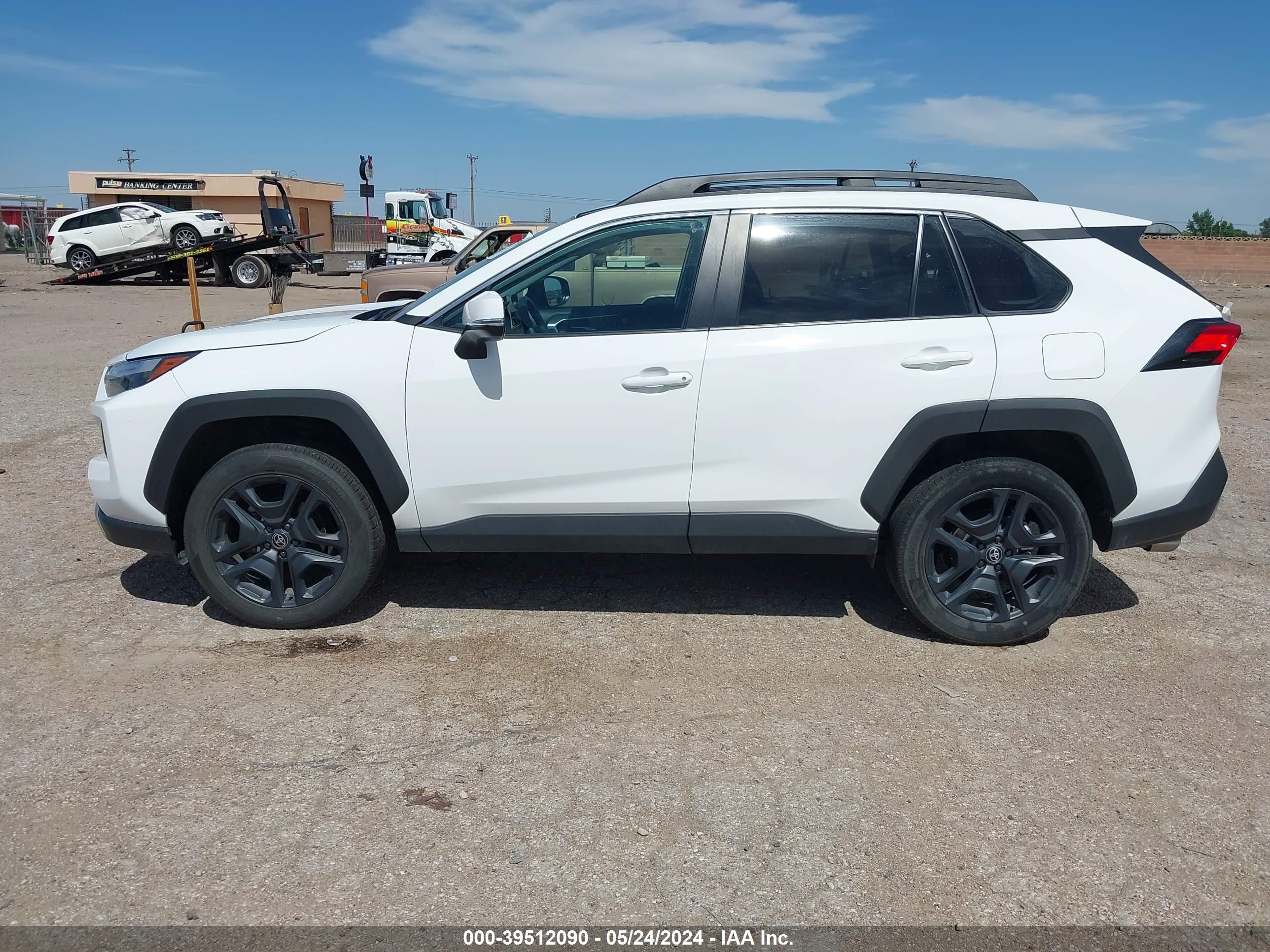 Photo 13 VIN: 2T3J1RFV3PW370941 - TOYOTA RAV 4 