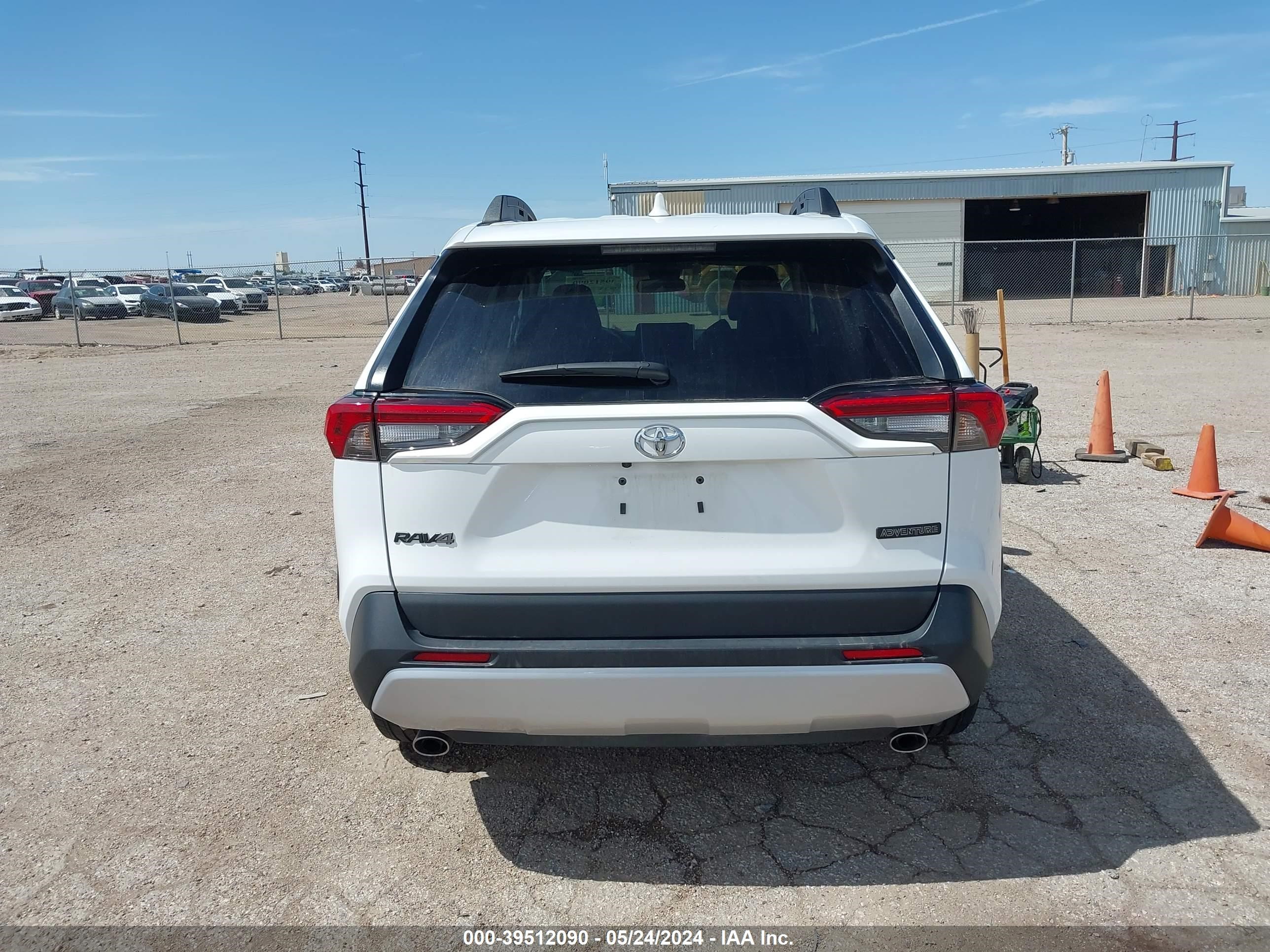 Photo 15 VIN: 2T3J1RFV3PW370941 - TOYOTA RAV 4 