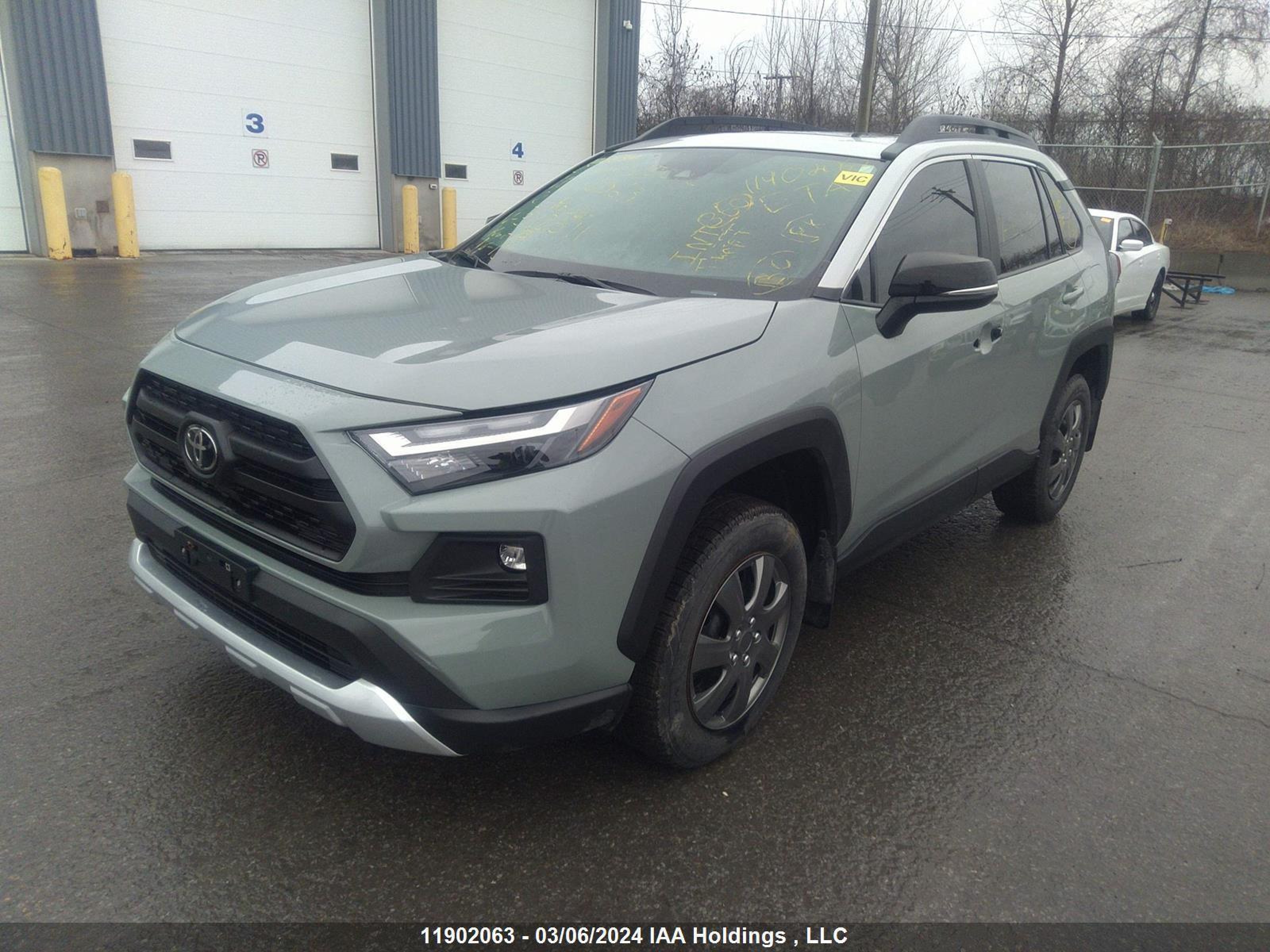 Photo 1 VIN: 2T3J1RFV6NW322511 - TOYOTA RAV 4 