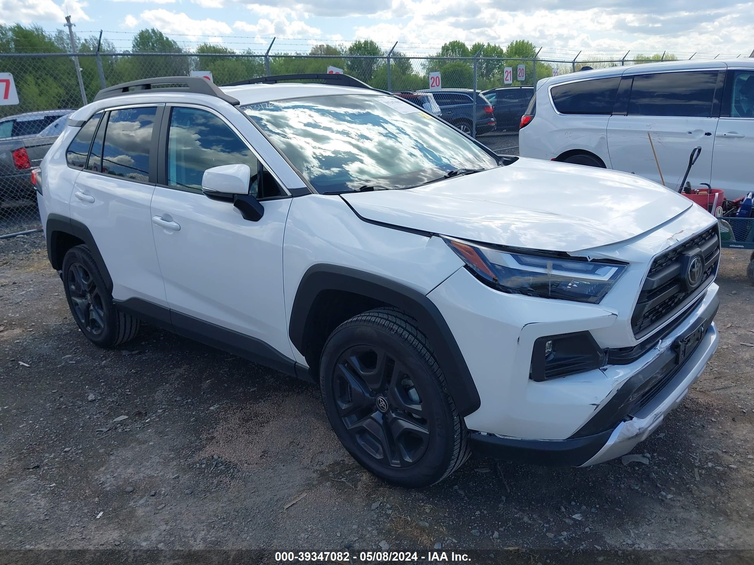 Photo 0 VIN: 2T3J1RFV8NW258178 - TOYOTA RAV 4 