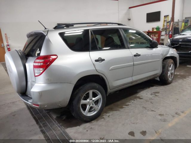 Photo 3 VIN: 2T3JF4DV5BW156131 - TOYOTA RAV4 