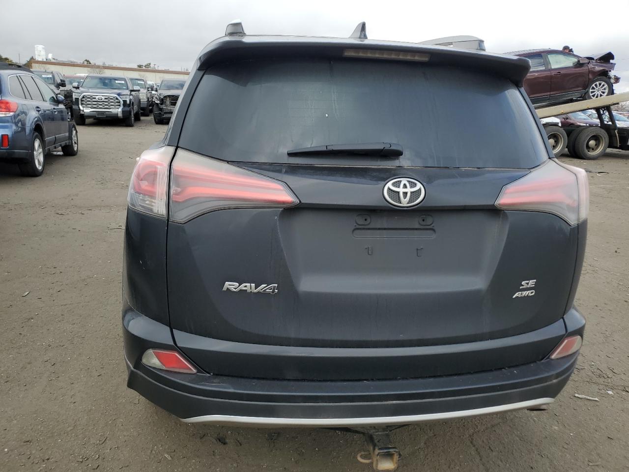 Photo 5 VIN: 2T3JFREV0GW520393 - TOYOTA RAV 4 