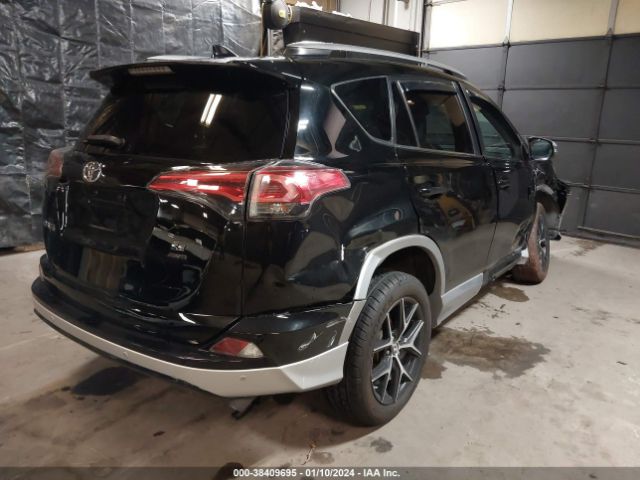 Photo 3 VIN: 2T3JFREV1JW836960 - TOYOTA RAV4 