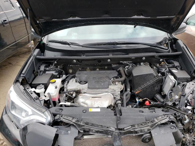 Photo 6 VIN: 2T3JFREV2GW509413 - TOYOTA RAV4 SE 