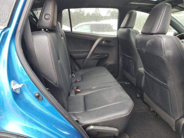 Photo 9 VIN: 2T3JFREV3GW459251 - TOYOTA RAV4 SE 