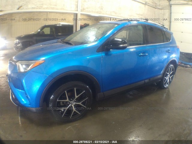 Photo 1 VIN: 2T3JFREV5GW418748 - TOYOTA RAV4 