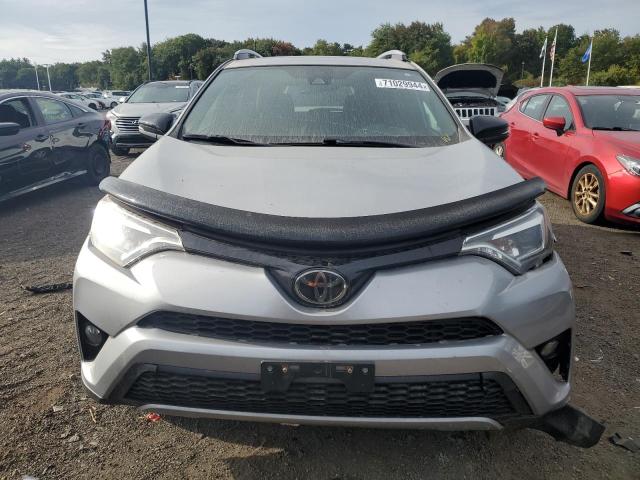 Photo 4 VIN: 2T3JFREV5HW687267 - TOYOTA RAV4 SE 