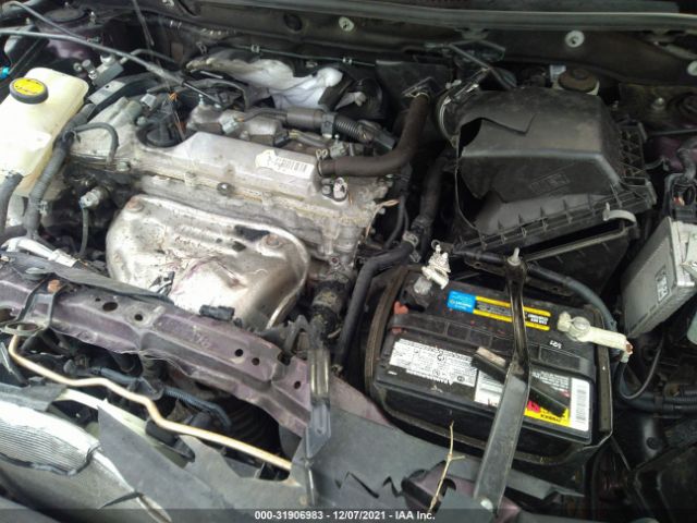 Photo 9 VIN: 2T3JFREV6HW576095 - TOYOTA RAV4 