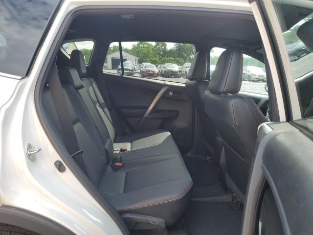 Photo 9 VIN: 2T3JFREV7HW617754 - TOYOTA RAV4 SE 