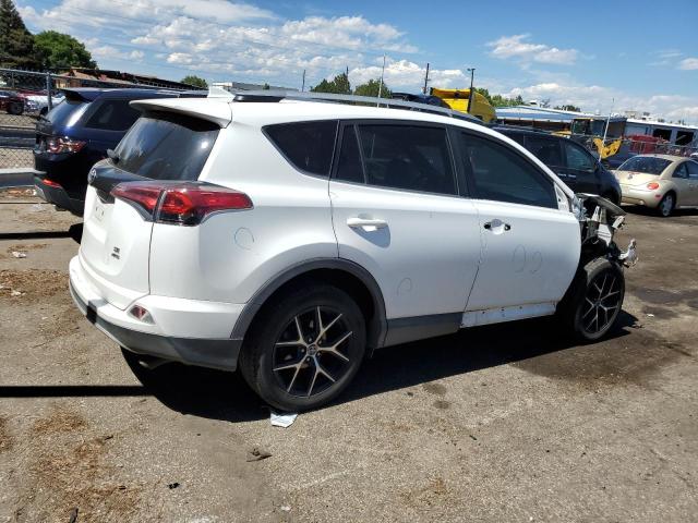 Photo 2 VIN: 2T3JFREV8GW441649 - TOYOTA RAV4 SE 