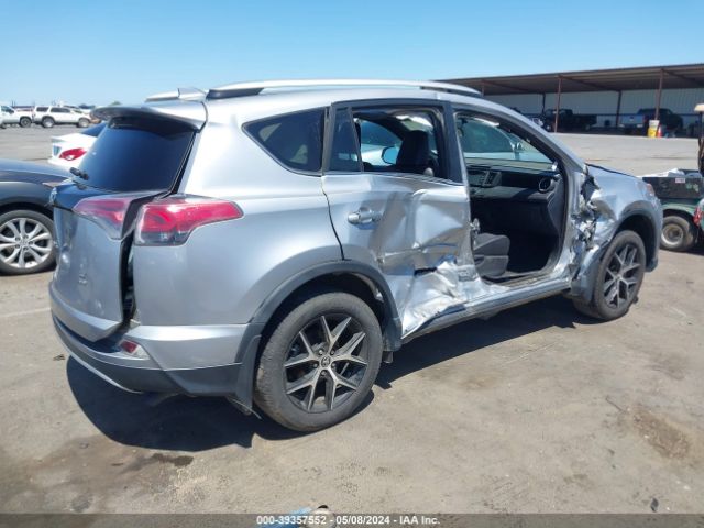 Photo 3 VIN: 2T3JFREV8GW471914 - TOYOTA RAV4 