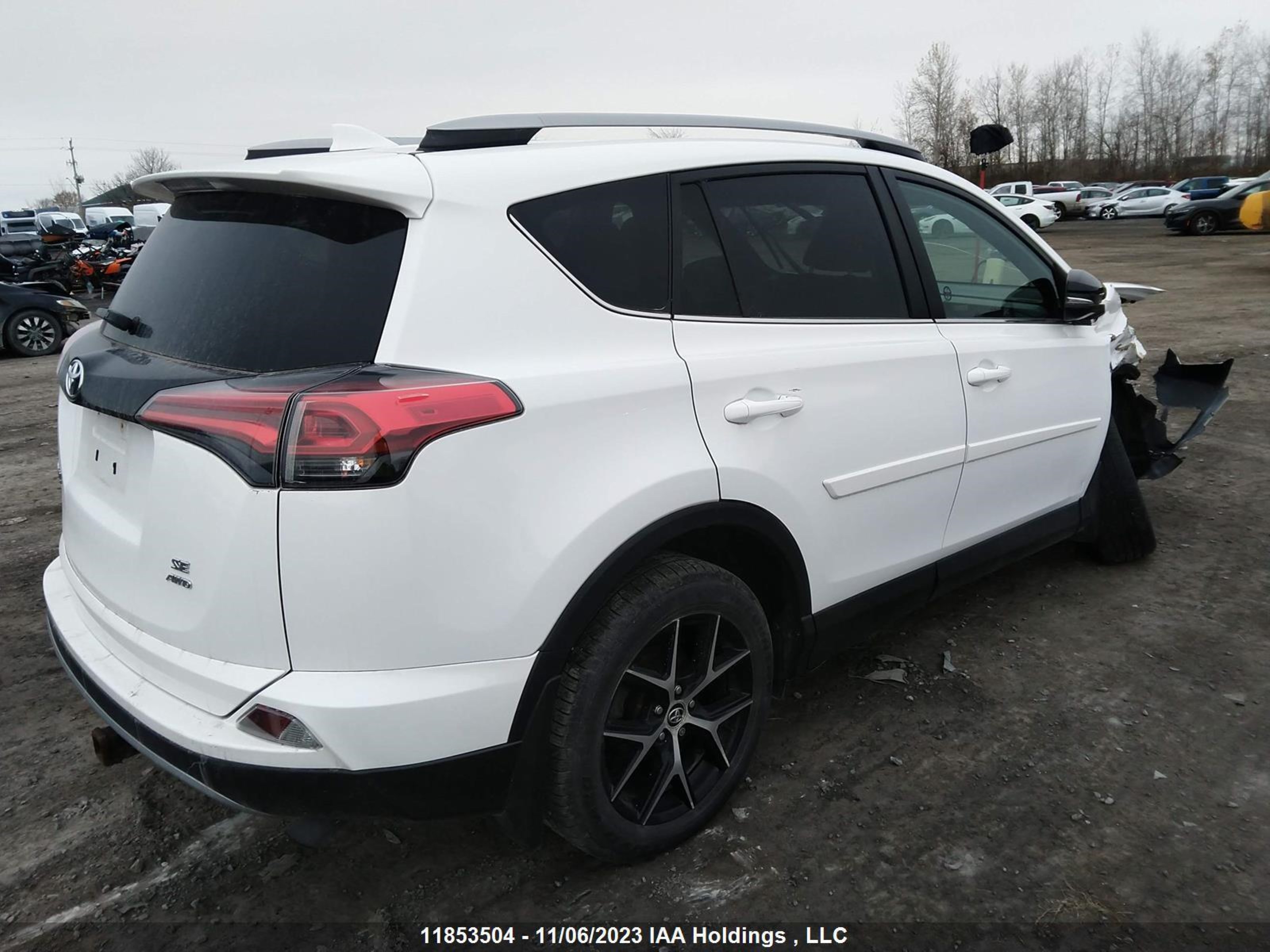 Photo 3 VIN: 2T3JFREV8HW604527 - TOYOTA RAV 4 