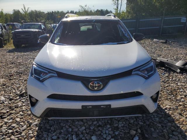 Photo 4 VIN: 2T3JFREV8HW615883 - TOYOTA RAV4 SE 