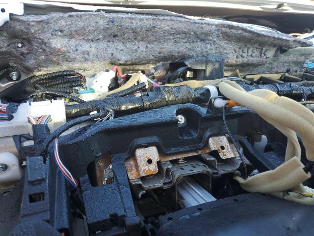 Photo 8 VIN: 2T3JFREV8HW615883 - TOYOTA RAV4 SE 