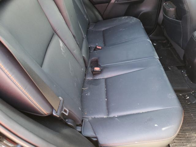 Photo 5 VIN: 2T3JFREV8HW654540 - TOYOTA RAV4 SE 