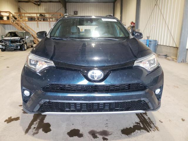 Photo 4 VIN: 2T3JFREV8HW689093 - TOYOTA RAV4 SE 