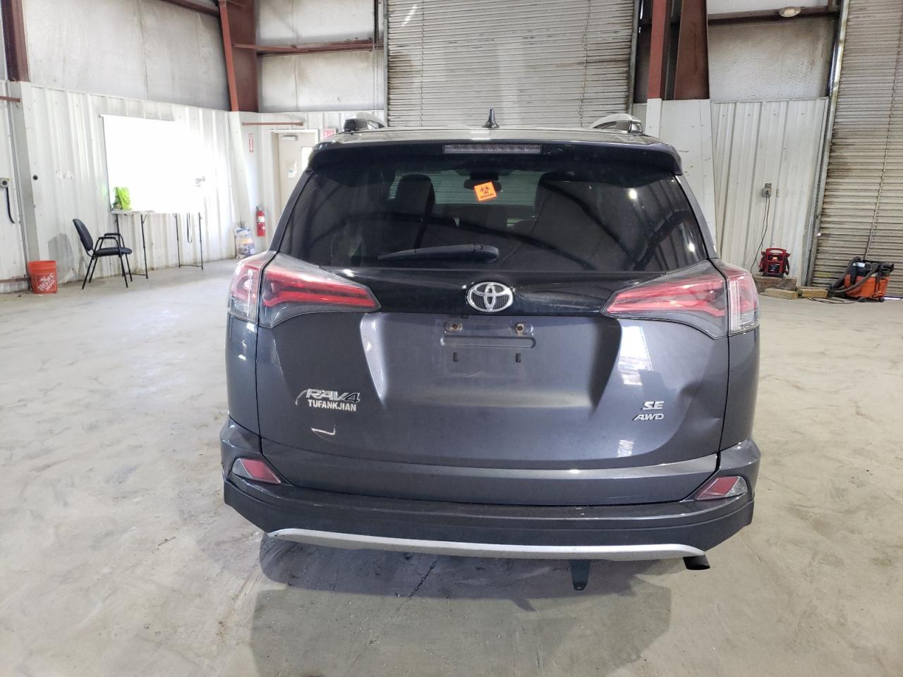 Photo 5 VIN: 2T3JFREVXGW526038 - TOYOTA RAV 4 