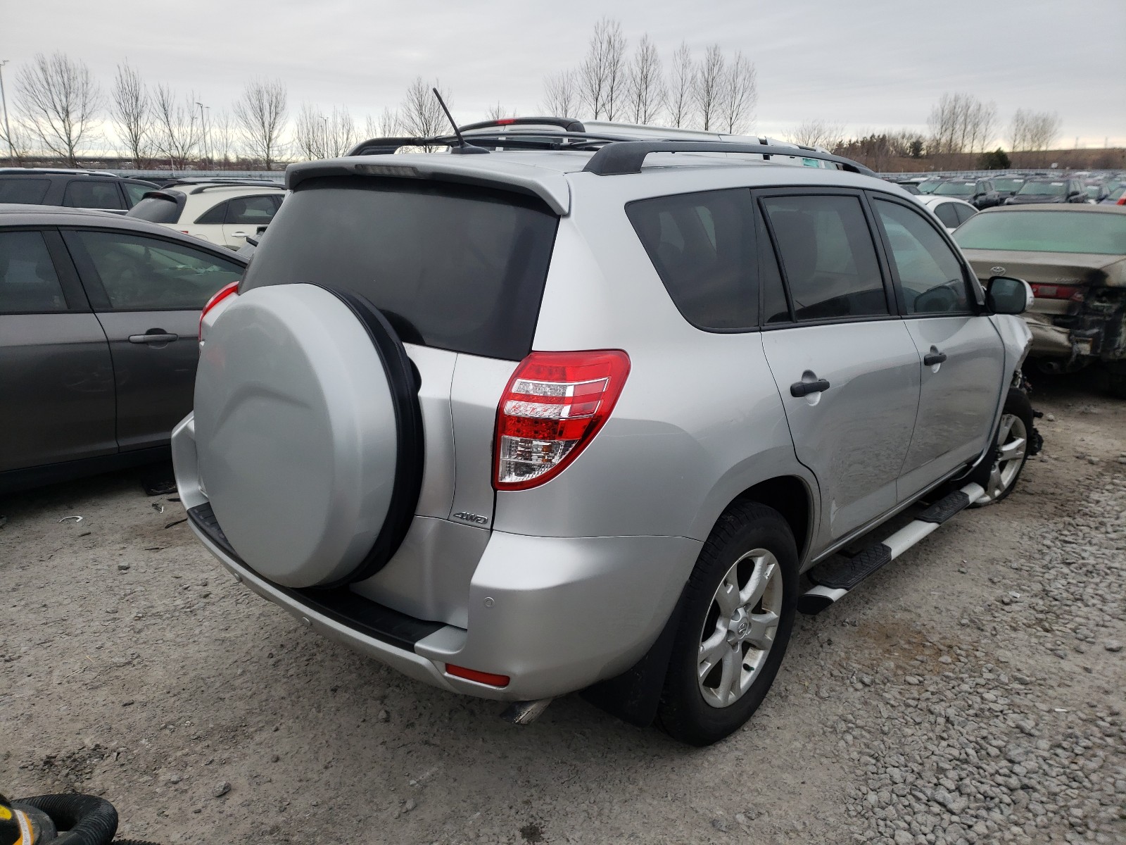 Photo 3 VIN: 2T3JK4DV0AW017924 - TOYOTA RAV4 