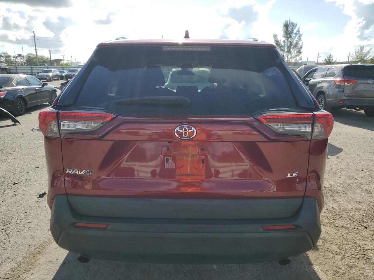 Photo 5 VIN: 2T3K1RFV6MW136874 - TOYOTA RAV 4 