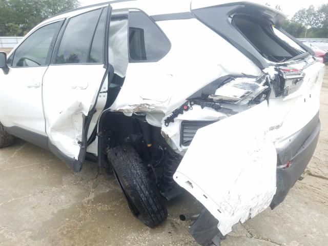 Photo 8 VIN: 2T3K1RFV7LC061828 - TOYOTA RAV4 LE 