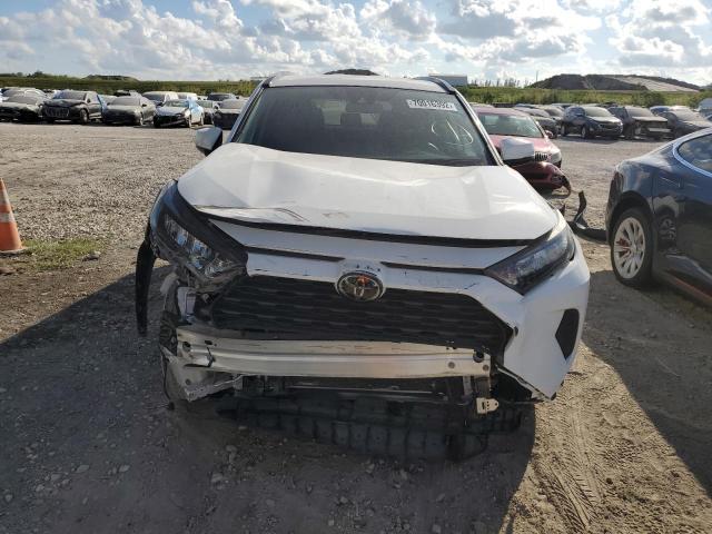 Photo 4 VIN: 2T3K1RFVXKW018081 - TOYOTA RAV4 LE 