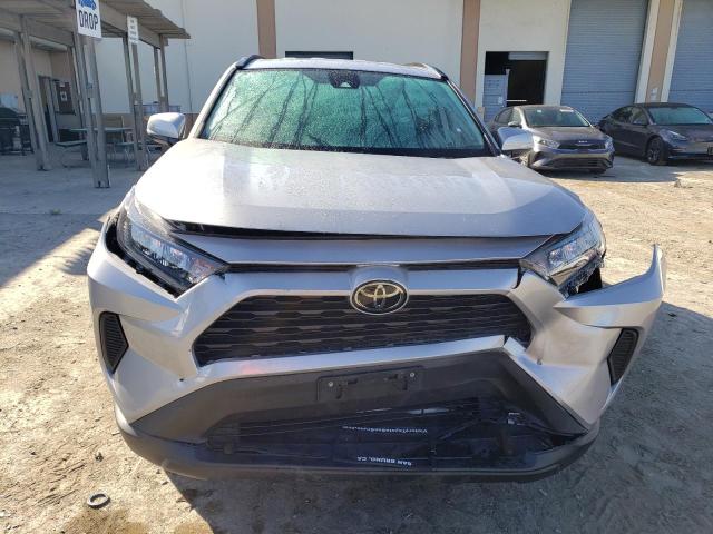 Photo 4 VIN: 2T3K1RFVXLW080369 - TOYOTA RAV4 LE 