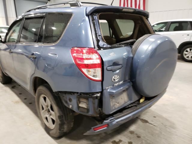 Photo 8 VIN: 2T3KF4DV5AW038566 - TOYOTA RAV4 