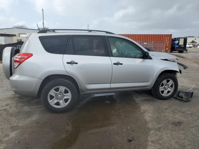 Photo 2 VIN: 2T3KF4DV7BW099368 - TOYOTA RAV4 